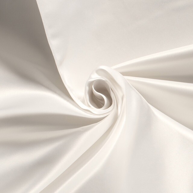 Satin duchesse uni offwhite