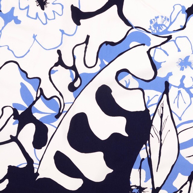 Viskose popeline blumen blau