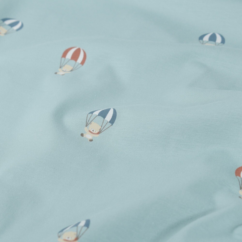 Baumwolljersey bären an fallschirmen babyblau