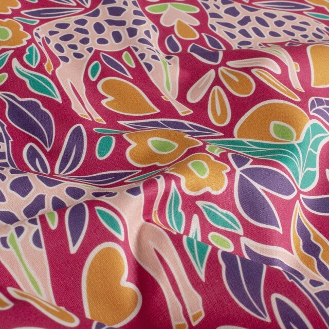 Baumwolle popeline giraffen rosa