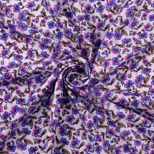 Viskose satin digitaldruck blumen flieder